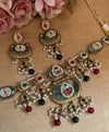 statement necklace image 1