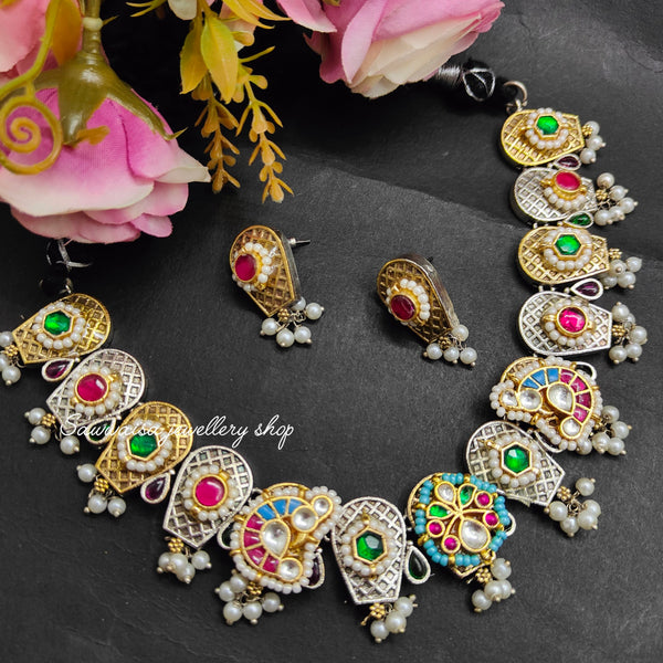 DUALTONE HANSIL NECKLACE image 0