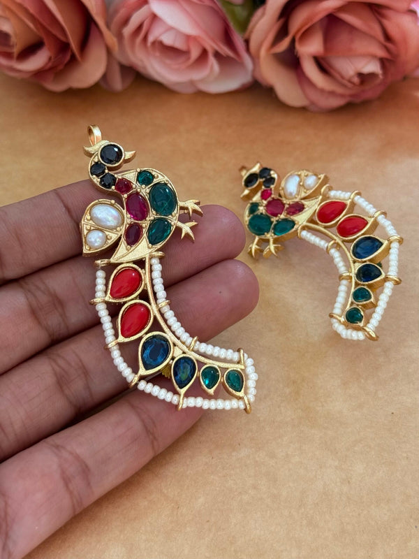 ARYA KUNDAN EARCUFF image 0