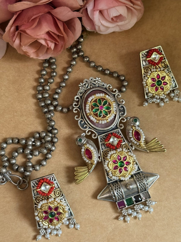 TORAN KUNDAN LONG NECKLACE image 0