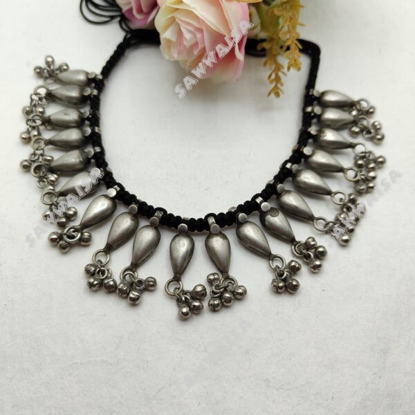 PATTI CHOKER