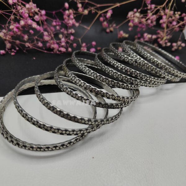 BANGLES 12 PCS