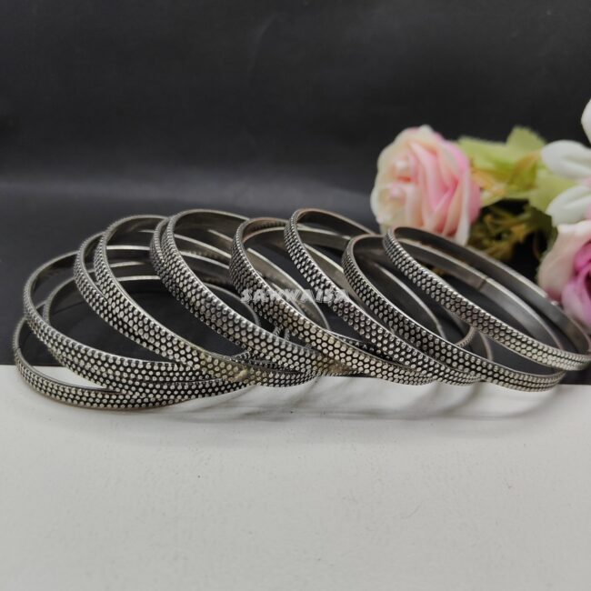 BANGLES 12 PCS