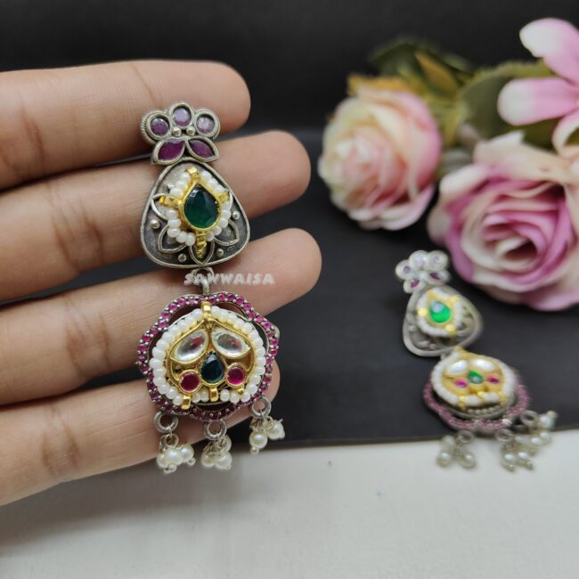 RAKNI EARINGS