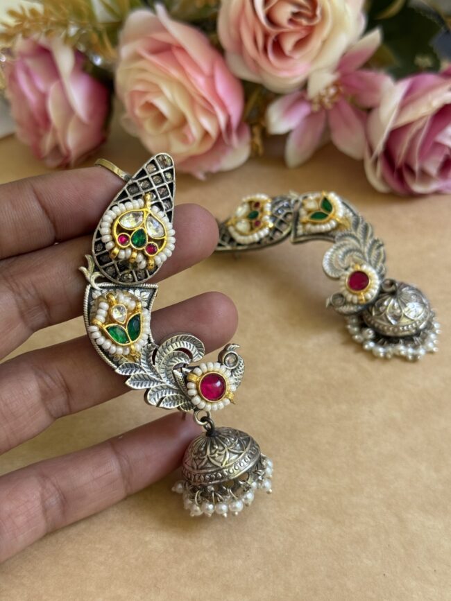 DIKSHA PACHI KUNDAN JHUMKAS EARCUFF