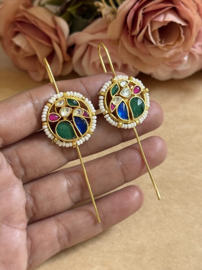 MULTI KUNDAN NEEDLE EARCUFF