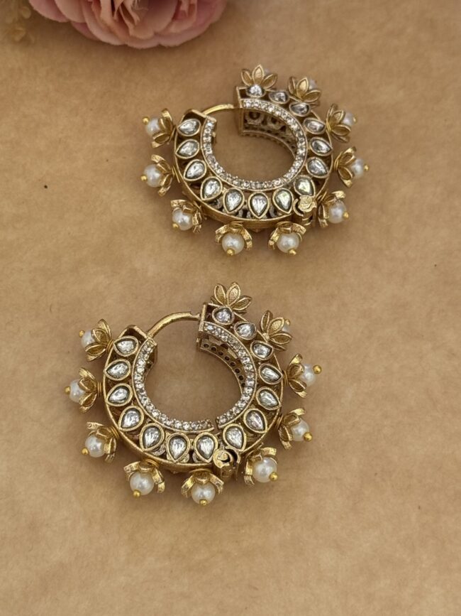 AURA PACHI KUNDAN EARINGS
