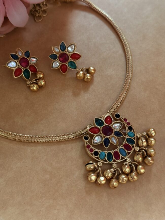 SATRANGI KUNDAN NECKLACE