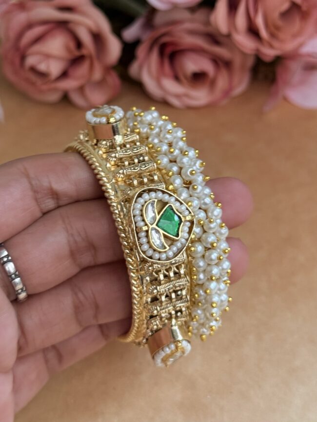 A-SAFED MOTI KUNDAN KADA